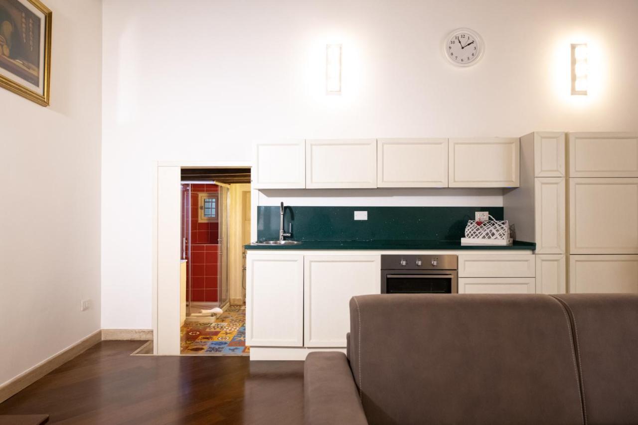 Magenta Collection Crociferi 2 — Foto 2